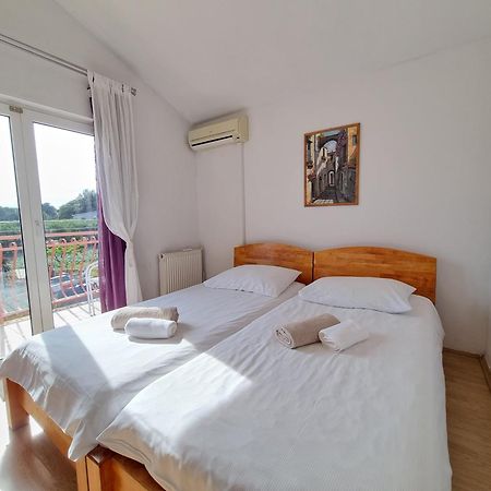 Rooms Slavica Okrug Gornji Zimmer foto
